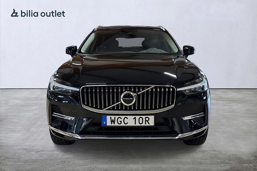 Bild 3 av Volvo XC60 Recharge T6 AWD Core Edt / Panorama / Keyless / B-Kam