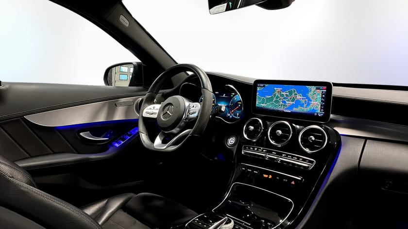Bild 3 av Mercedes-Benz C 220 T d KOMBI AMG Line Drag Adaptiv Backkamera