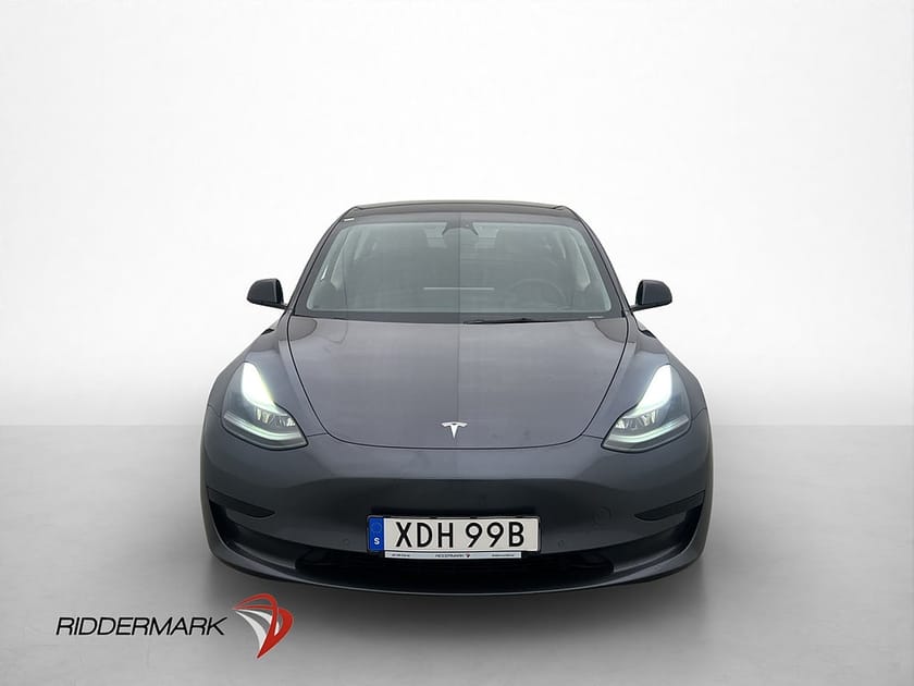Bild 3 av Tesla Model 3 Standard Range Plus Värmepump AP Premium sound