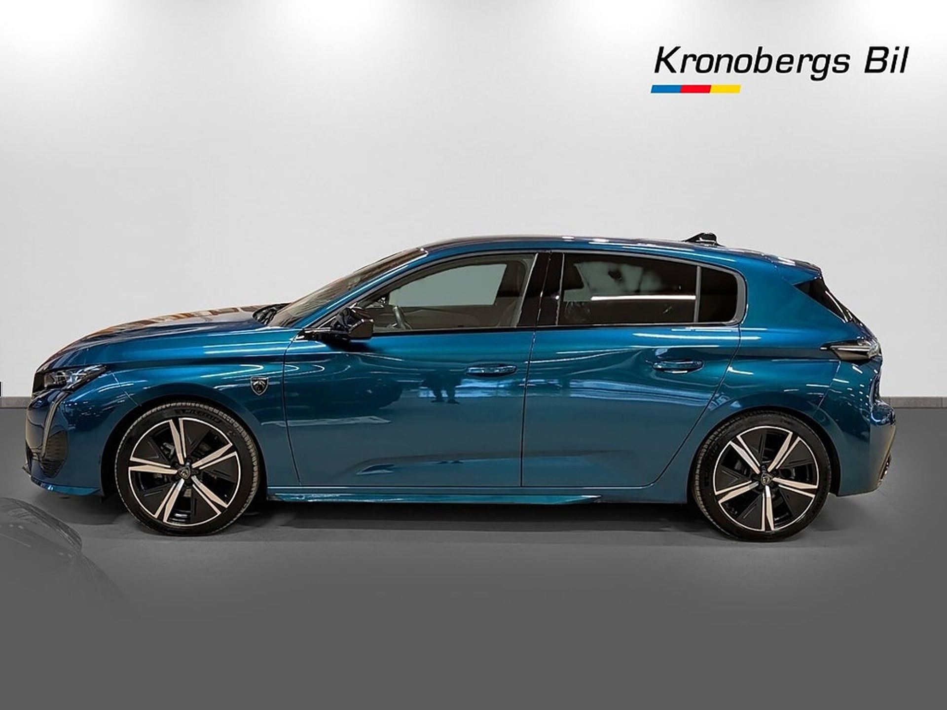 Peugeot 308 2024, photo 4/10