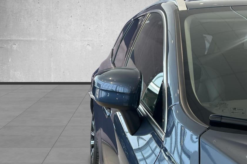 Bilde 4 av Volvo XC60 T6 350hk AWD Ultimate, Massasje, B&W, Luft, Head Up