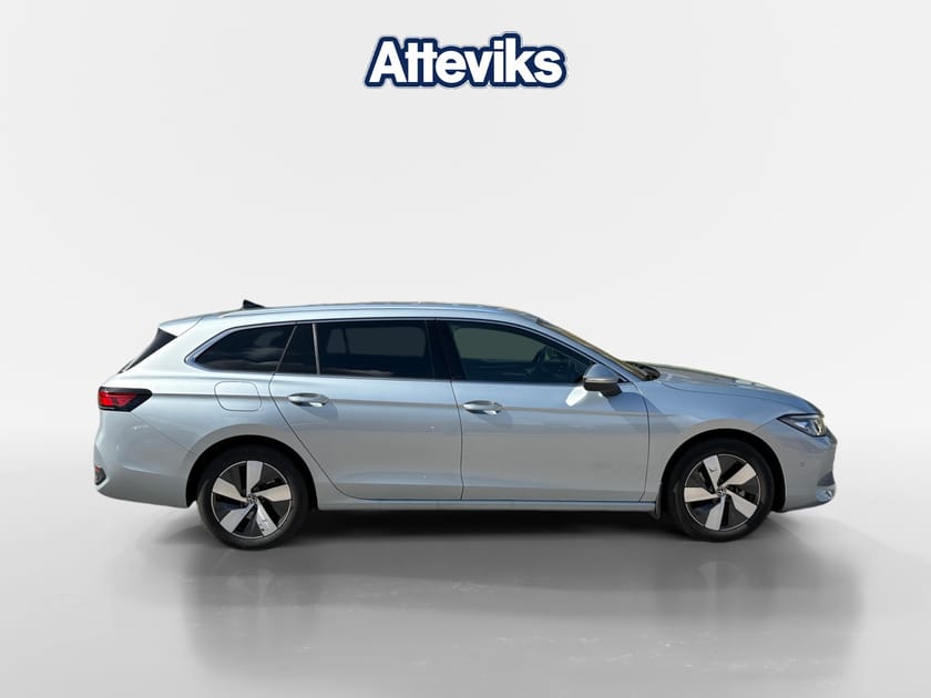 Bild 2 av Volkswagen Passat Sportscombi eTSI 150hk DSG Drag/Värmare/Backkamera/Navi