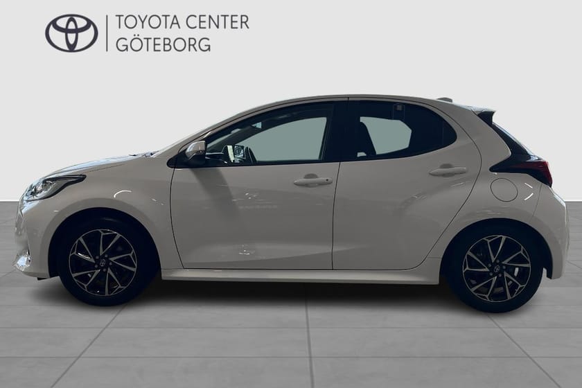 Bild 5 av Toyota Yaris Hybrid 1,5 5D ACTIVE PLUS//VINTERHJUL INGÅR
