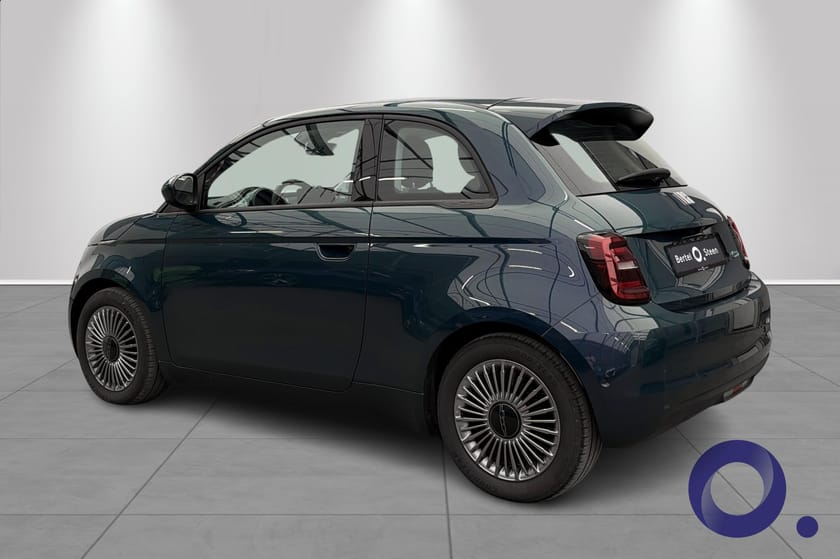 Bilde 3 av Fiat 500e 3+1 3+1, 300km(WLTP)Sjarmerende og kvikk bybil.
