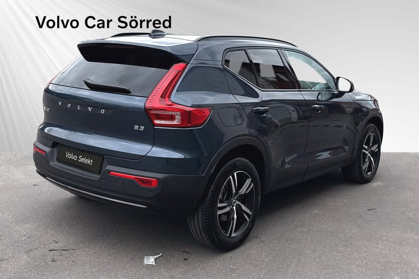 Bild 5 av Volvo XC40 B3 FWD Bensin Plus Dark, 360 Kamera