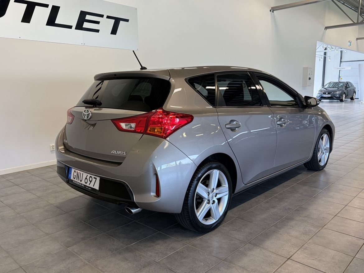 Toyota Toyota Auris — bild 6