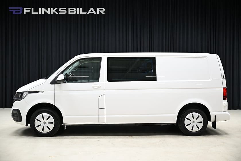 Bild 2 av Volkswagen Transporter Kombi DSG 150HK Kombi|5-Sits|Nedlackad|GPS|Backkamera|Leasbar