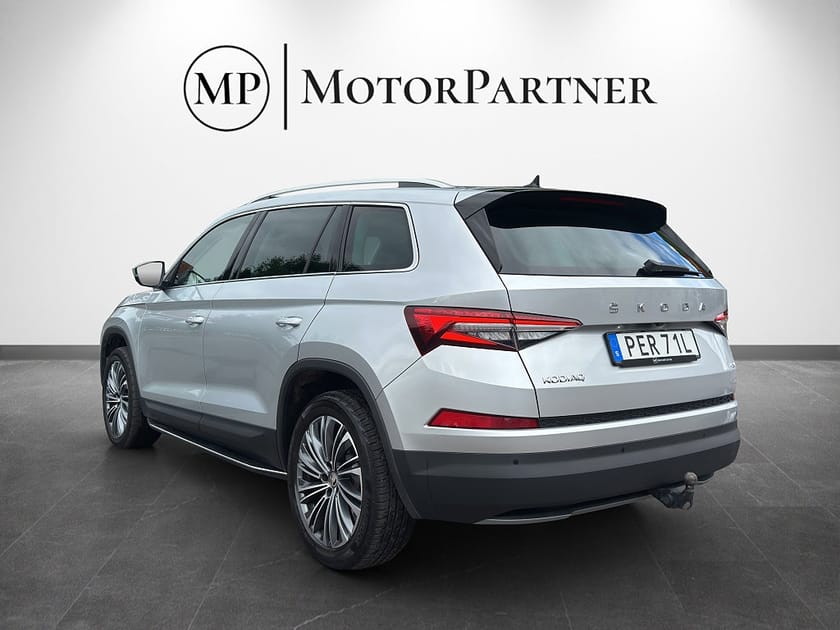 Bild 5 av Škoda Kodiaq Skoda 2.0 TDI 4x4 Style Cockpit Skinn Pano Värmare Drag MOMS