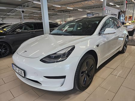 Tesla Model 3 Standard Range Plus