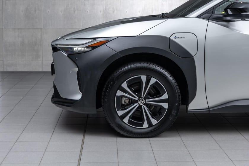 Bilde 3 av Toyota bZ4X AWD Active Tech