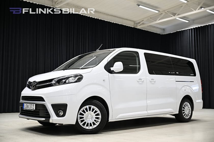 Bild 1 av Toyota Proace Verso 2.0 D-4D 144HK Lång|9-Sits|Dubbeldörr|Lågmil|Leasbar