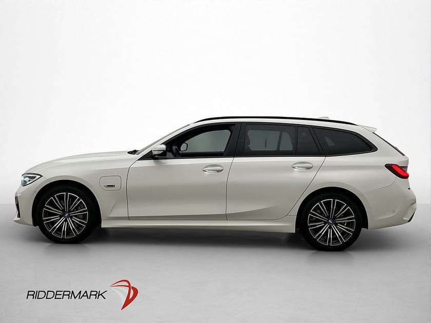 Bild 5 av BMW 330e xDrive Touring M Sport Kamera Navi Ambient CarPlay