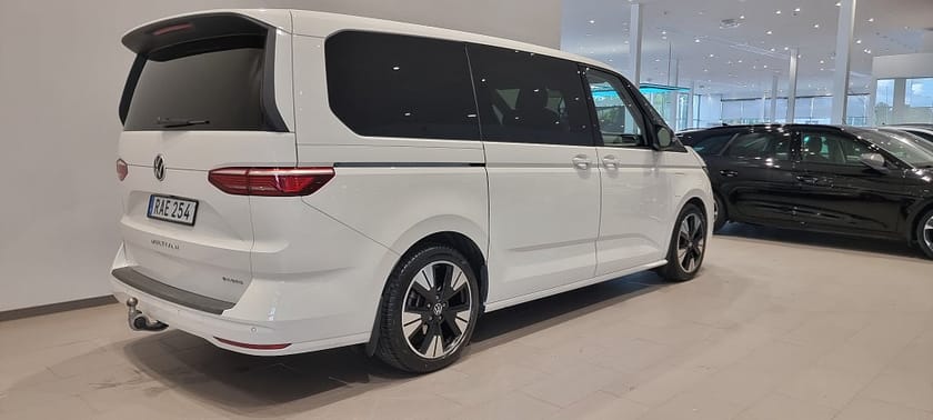 Bild 2 av Volkswagen Multivan eHybrid 1.4 TSI ACT OPF Life LWB "TwinCabin"