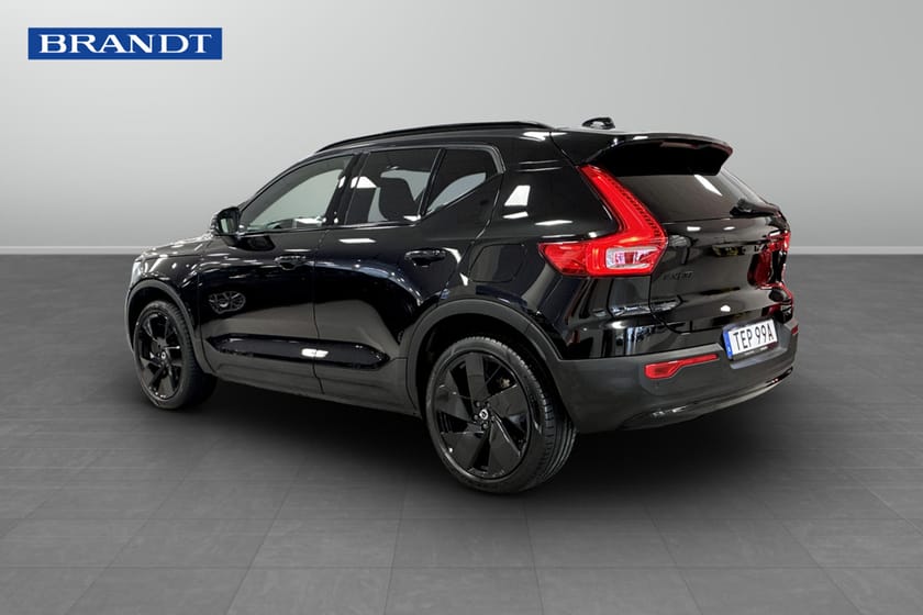 Bild 4 av Volvo EX40 Single Motor Extended Range M R Plus Black Edt