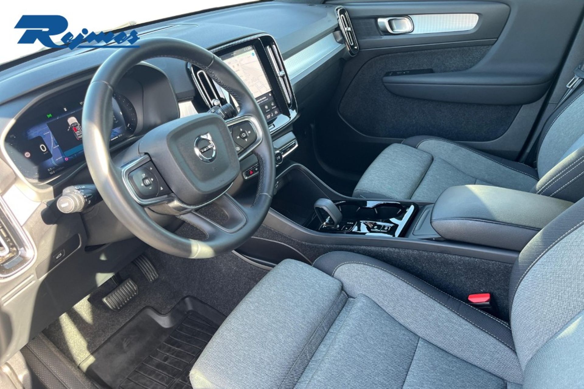 Volvo XC40 B3 FWD Bensin Plus Dark 2025, kuva 6/10