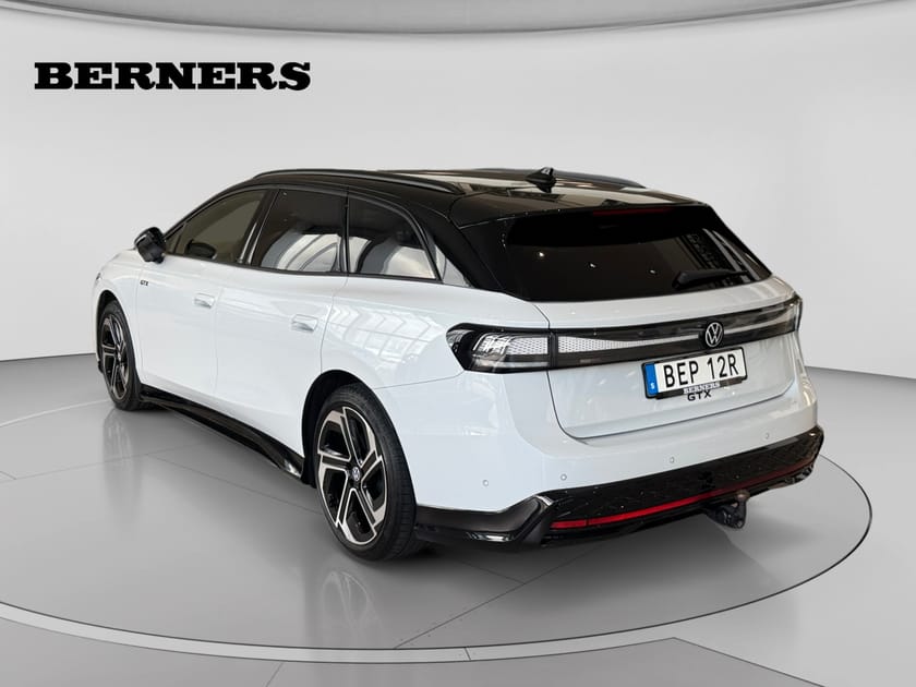 Bild 3 av Volkswagen ID.7 GTX Tourer