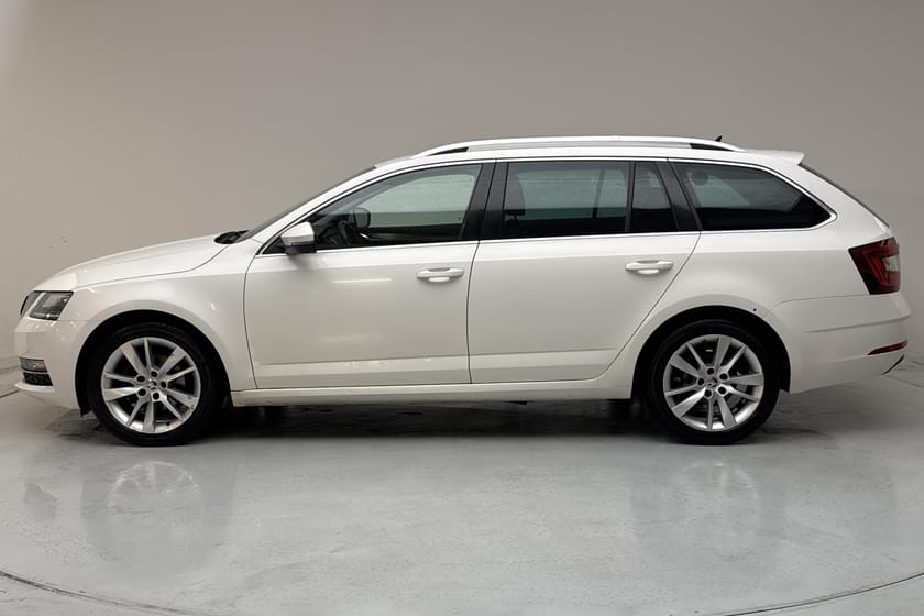 Bild 2 av Škoda Octavia Kombi G-TEC TSI Combi 130hk Busines Adventure