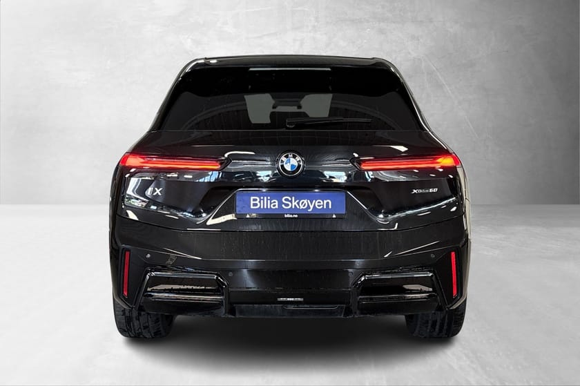 Bilde 4 av BMW iX xDrive60 M-sport Pro, SuperCharged, B&W, Soft-close,