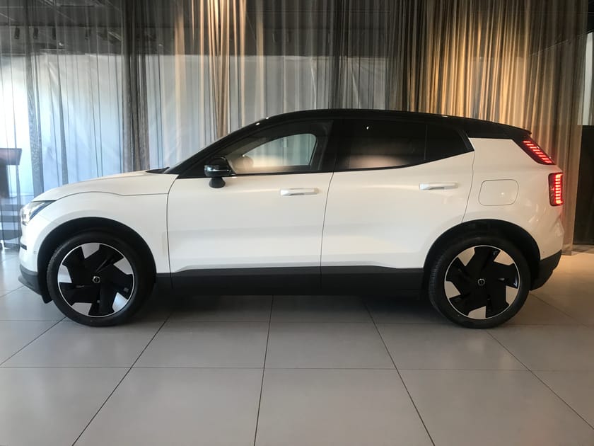 Bild 2 av Volvo EX30 Single Motor Extended Range Ultra