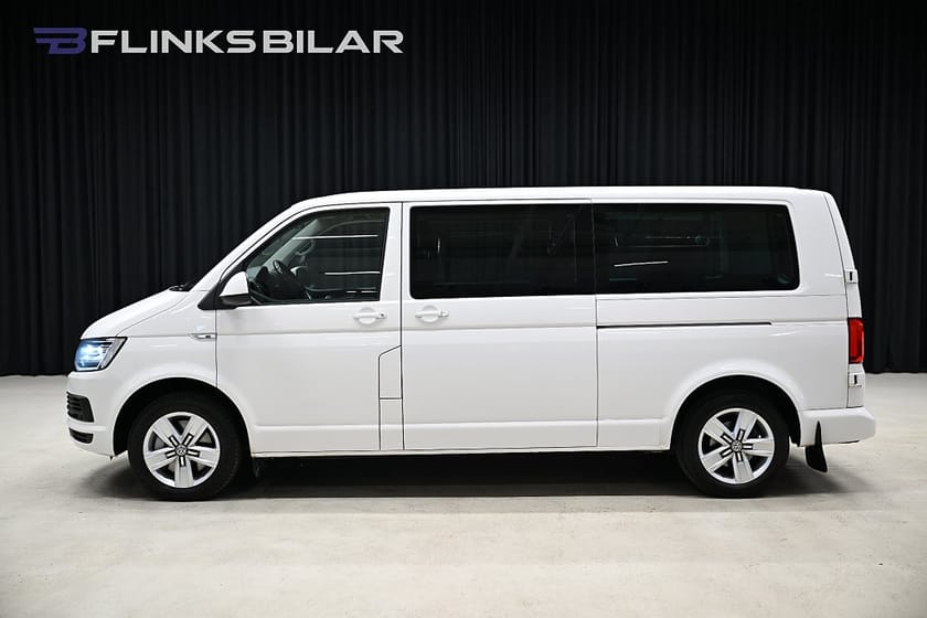 Bild 2 av Volkswagen Caravelle 4Motion DSG 204HK L2|8-Sits|Dubbeldörr|LED|