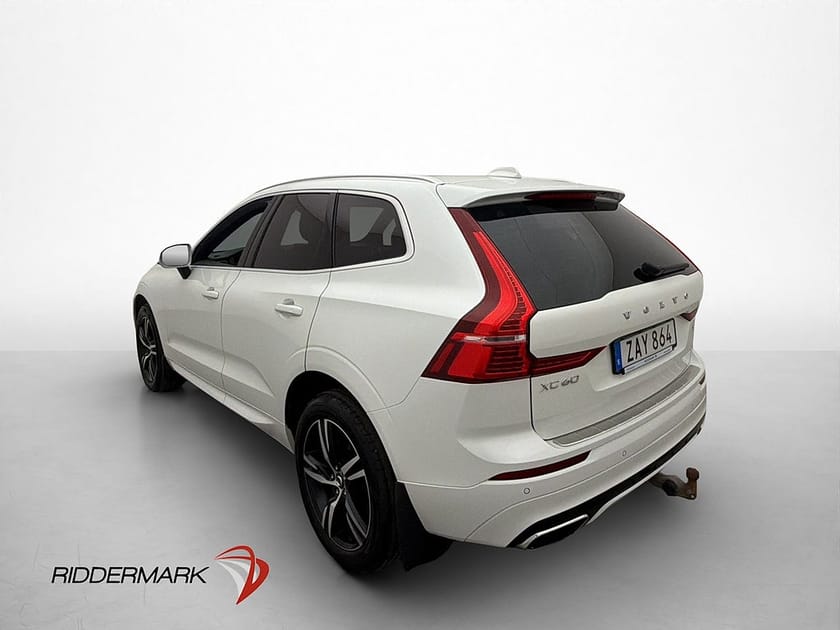Bild 5 av Volvo XC60 D5 AWD R-Design B&W Pano Skinn Drag 235hk