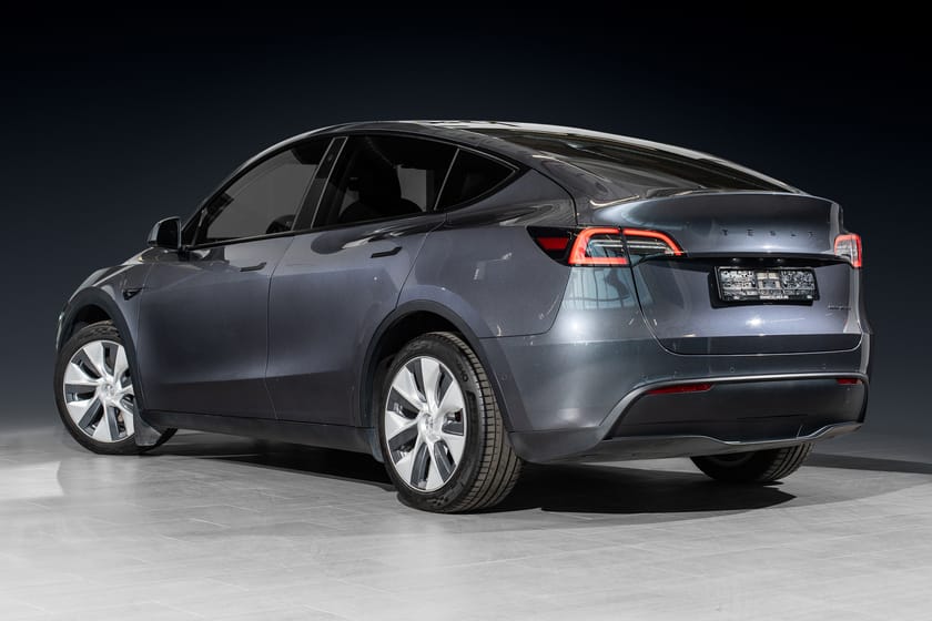 Bilde 5 av Tesla Model Y Long Range AWD FSD|Premium lyd|Krok|Forvarmer app++