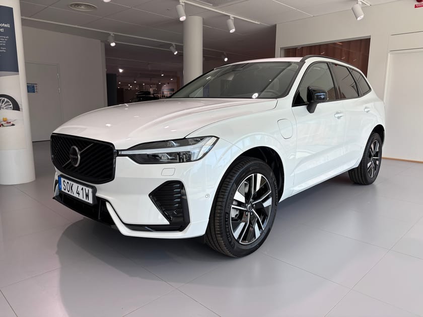 Bild 1 av Volvo XC60 T6 Plus Dark Nordic Edition