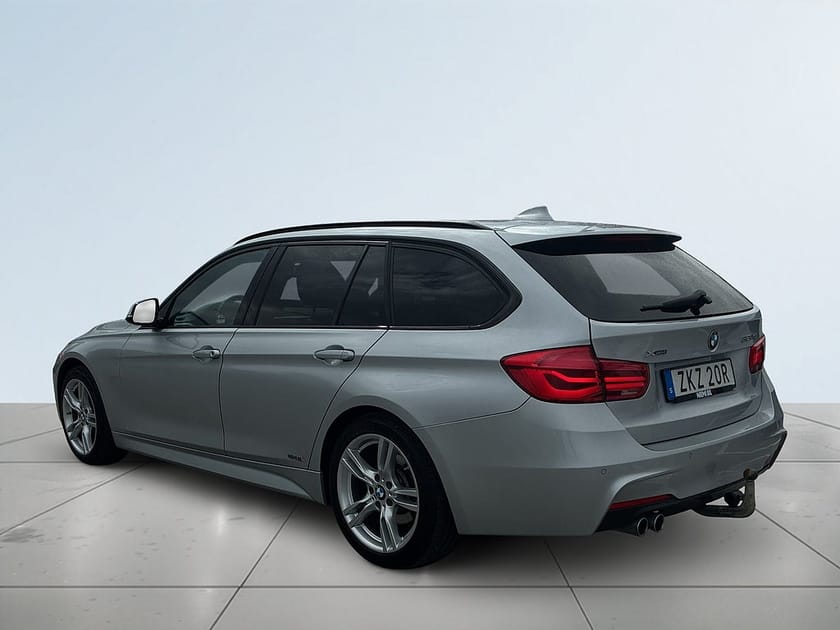 Bild 5 av BMW 320d xDrive Touring M Sport Drag/Navi/SoV/P-Sens/Rattvärme