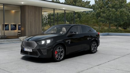 BMW iX2 eDrive20 M Sport Business Ed Drag H K DA