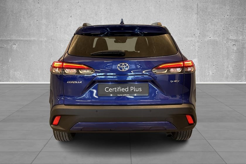 Bilde 4 av Toyota Corolla Cross Hybrid AWD-i 2.0 Executive/4x4/automat/kompl.historikk/