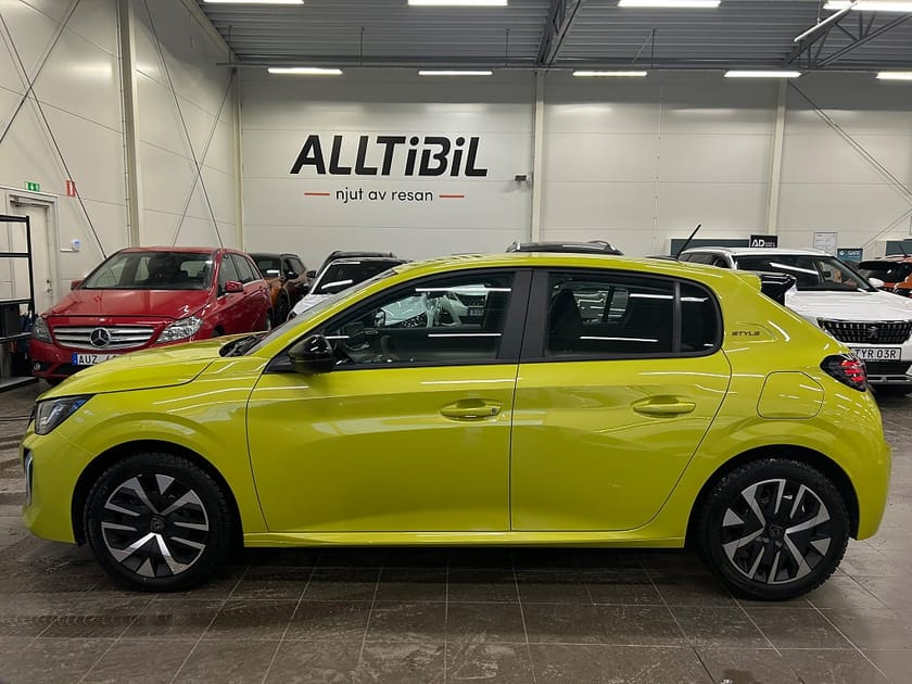 Bild 2 av Peugeot 208 HYBRID 100 STYLE AUT/LED/Carplay