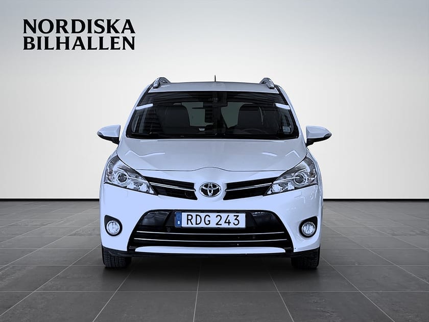 Bild 2 av Toyota Verso 1.8 Valvematic Multidrive S Active Plus 7-sits Nyservad