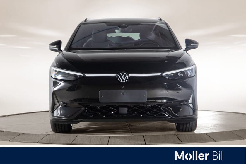 Bilde 3 av Volkswagen ID.7 GTX Tourer
