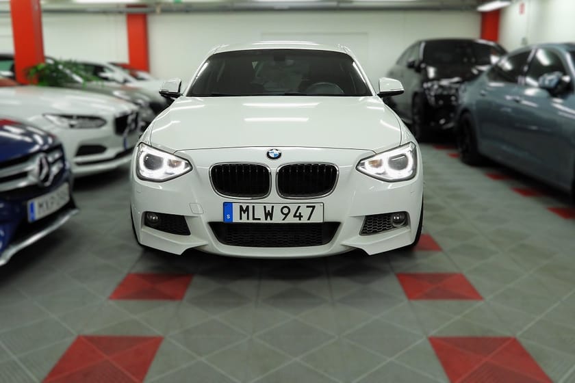 Bild 3 av BMW 120d 120 5-dörrars Steptronic M Sport SoV Hjul Ränta fr 1.95%