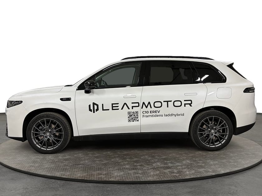Bild 2 av Leapmotor C10 EREV DESIGN Demobil Inkl. Vinterdäck Dragkrok