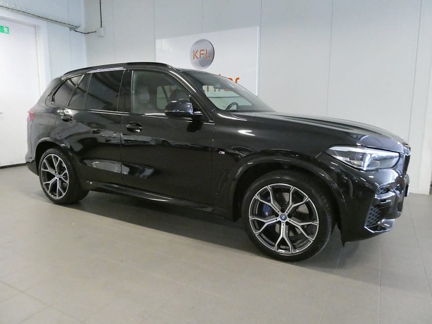 Bild 3 av BMW X5 xDrive30d M Sport Drag-Kamera-Skinn-Värmare-Adaptiv-SoV