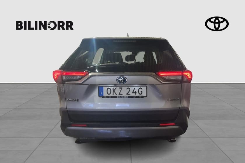 Bild 3 av Toyota RAV4 Hybrid AWD-i 2,5 ELHYBRID E-CVT ACTIVE V-HJUL