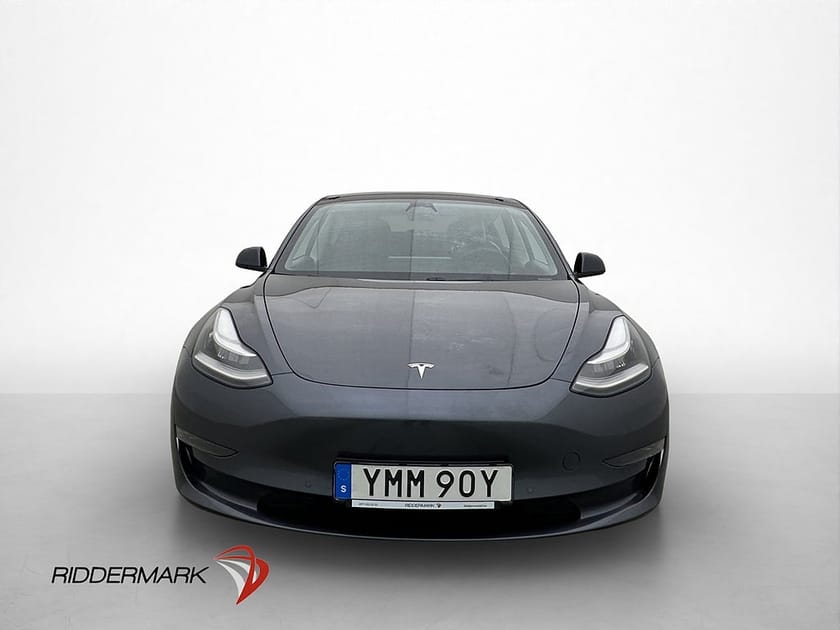 Bild 3 av Tesla Model 3 Long Range AWD Drag Autopilot Pano Svensksåld
