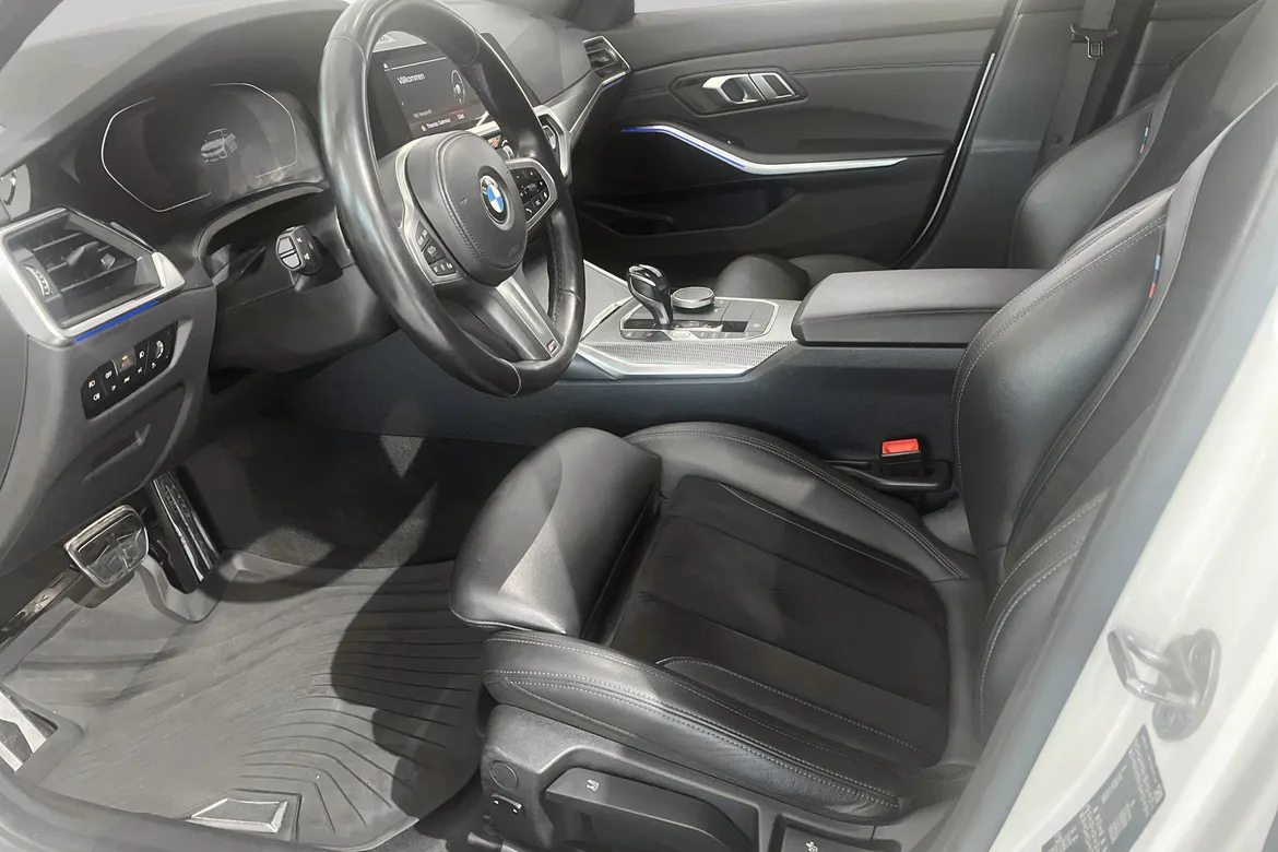 picture of a car