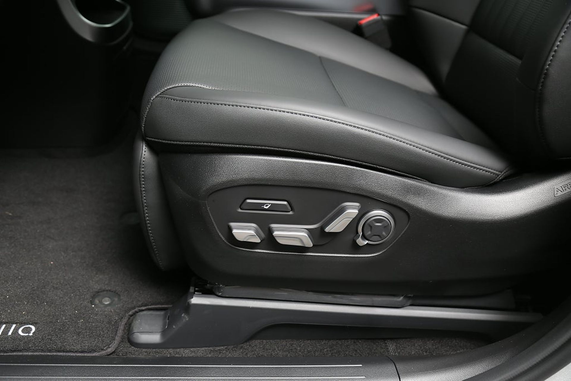 Hyundai Ioniq 9 Performance AWD 2026, bild 7/10