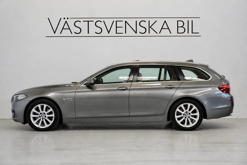 Bild 2 av BMW 530d xDrive Touring Pano/Komfortstol/2 Ägare/V-hjul