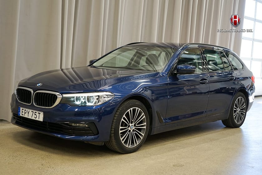 Bild 3 av BMW 520d xDrive Touring Sport line Kamera Rattvärme Carplay Navi