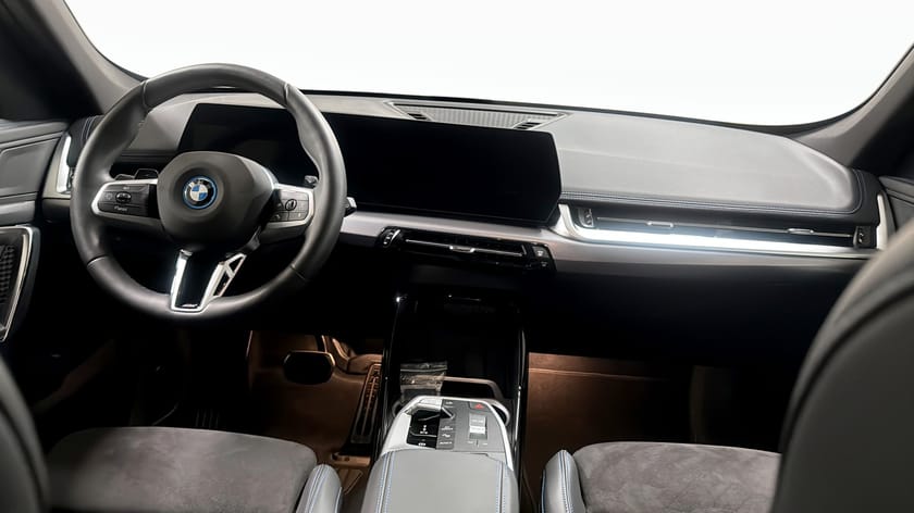 Bild 4 av BMW X1 xDrive25e 