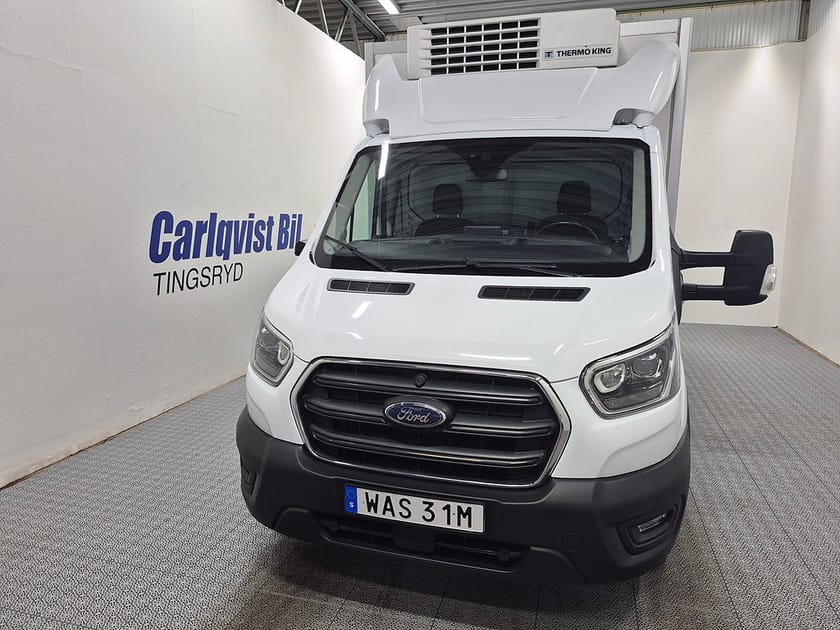 Bild 1 av Ford Transit 350 Chassi Cab Påbyggt skåp med kyla 130HK