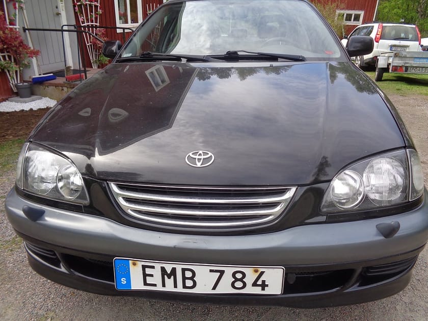 Bild 5 av Toyota Avensis Sedan 1.8 NYSERV/AC/NY KAMREM/NYA STÖTD. O BROMSAR FRAM