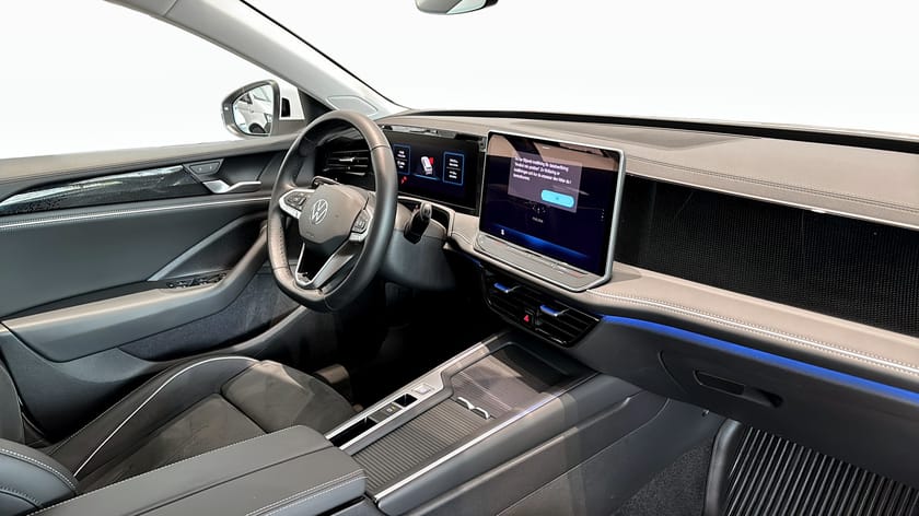 Bild 5 av Volkswagen Passat Variant eHybrid 1.5 TSI 177hk Drag/Värmare/ACC