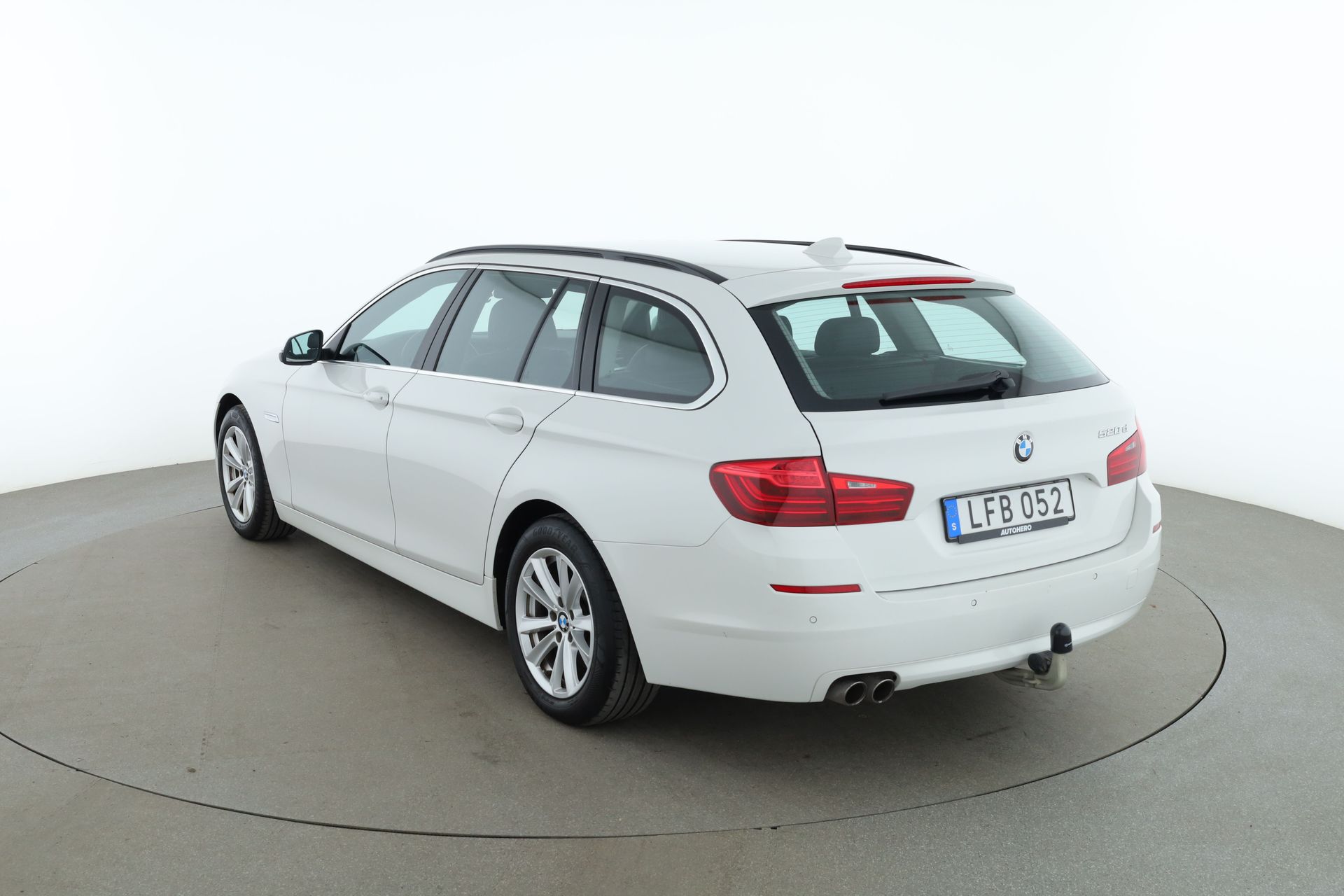 BMW 520 2016, bild 3/41