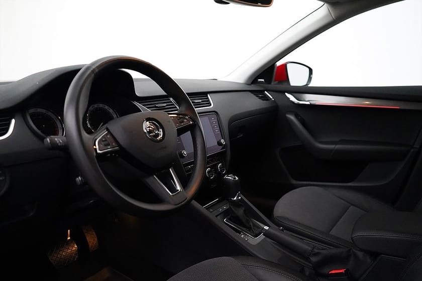 Bild 5 av Škoda Octavia Kombi Skoda 2.0 TSI / 190hk / Värmare / Navi / LED