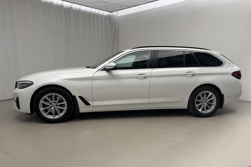 Bild 2 av BMW 520i Touring 520 Touring, Värmare, GPS,Kamera, Drag