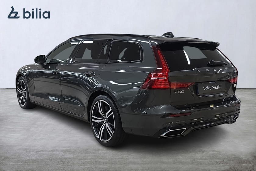 Bild 2 av Volvo V60 Recharge T8 R-Design/Panorama/HarmanK/Navi/Kamera